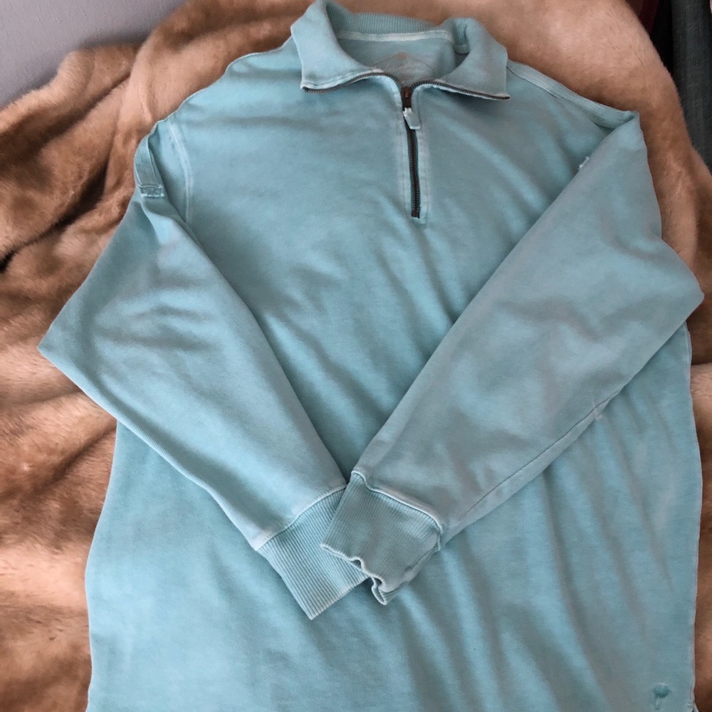 Paradise collection aqua colored 3/4 zip pull over